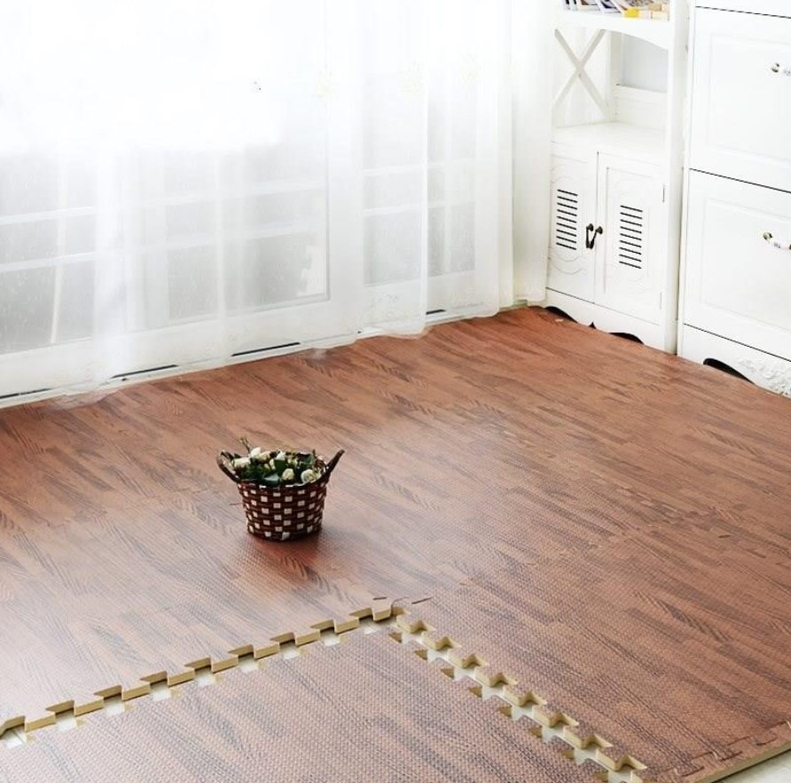 Miếng xốp ghép sàn vân gỗ 40x40 cho sàn nhà