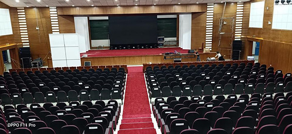 Lắp đặt thảm hội trường sân khấu tại Hà Nội